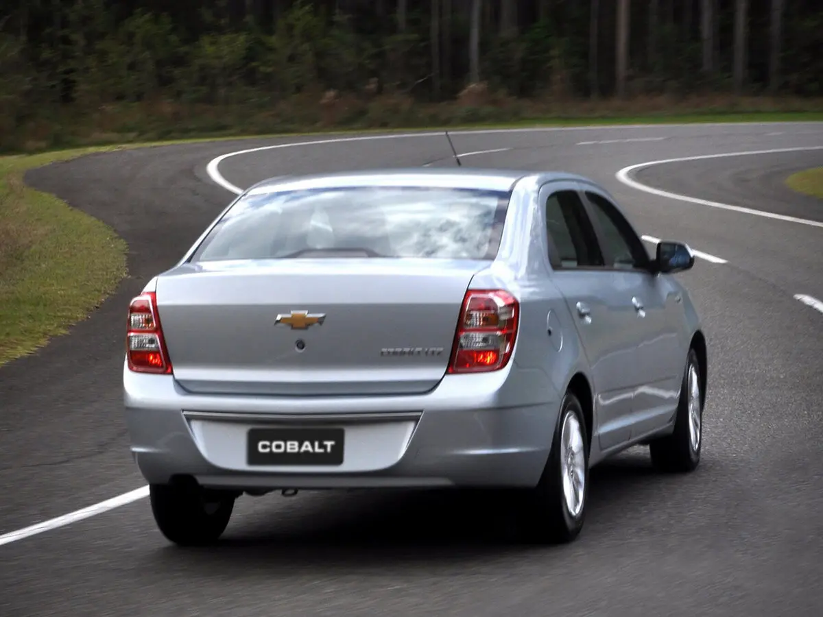 Chevrolet Cobalt II Рестайлинг Седан — сүрөт 3