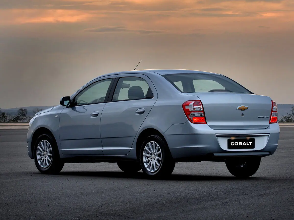 Chevrolet Cobalt II Рестайлинг Седан — сүрөт 4