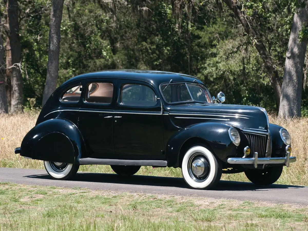 Ford V8 II (Model 91A-73B) Фастбек — сүрөт 3