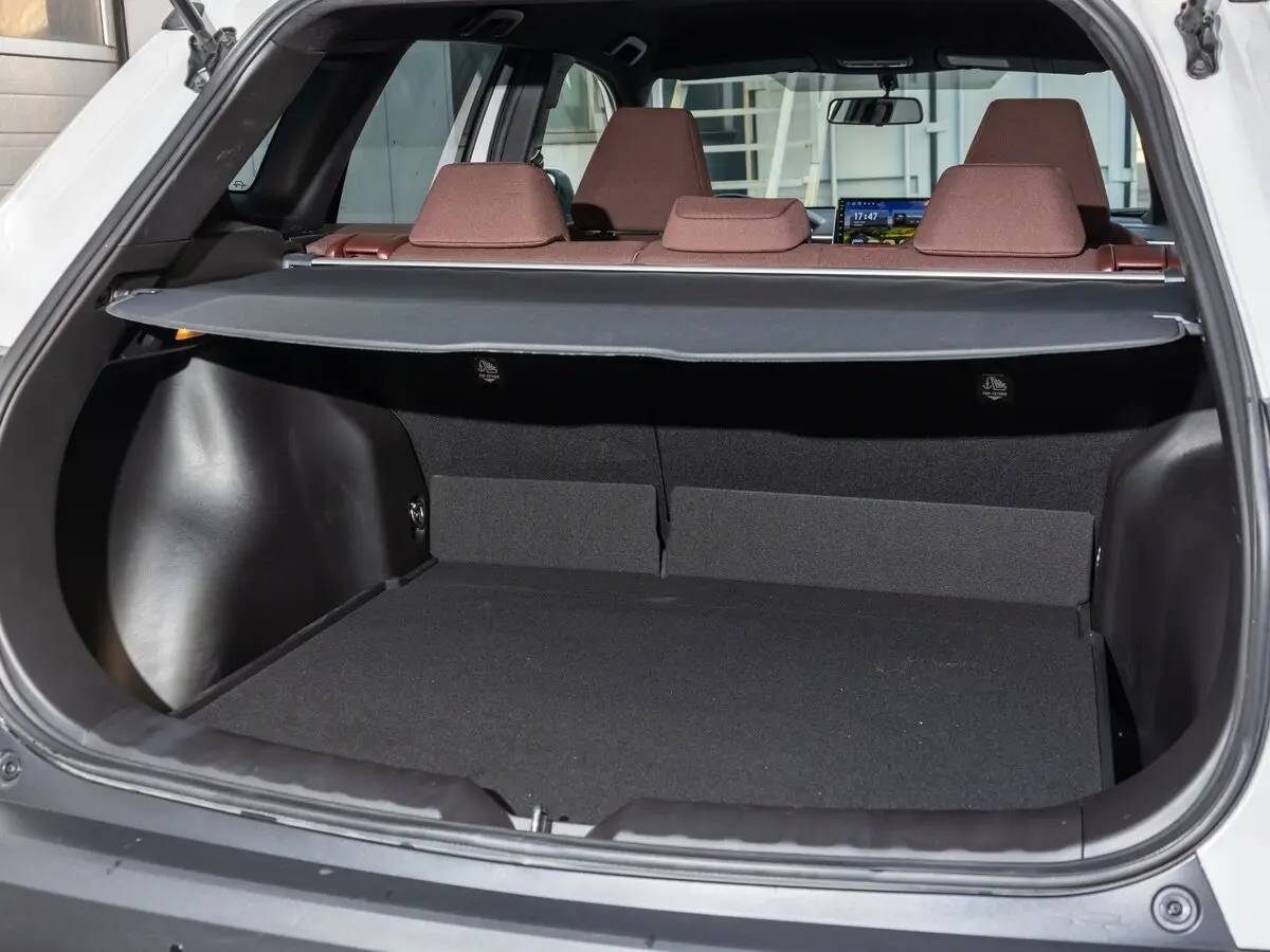 Toyota Corolla Cross I Внедорожник 5 дв. — сүрөт 32