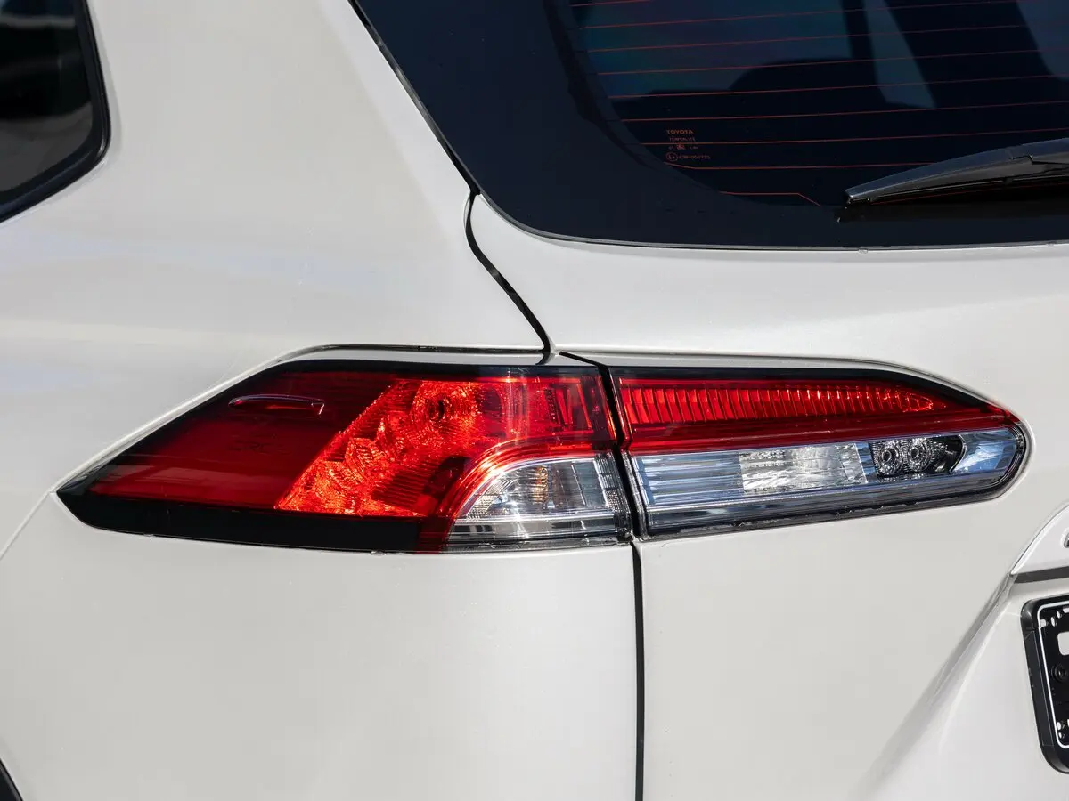 Toyota Corolla Cross I Внедорожник 5 дв. — сүрөт 35
