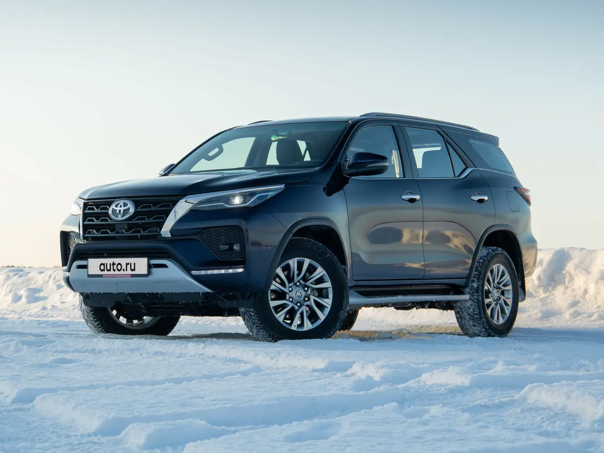 Toyota Fortuner II Рестайлинг Внедорожник 5 дв. — фото 15