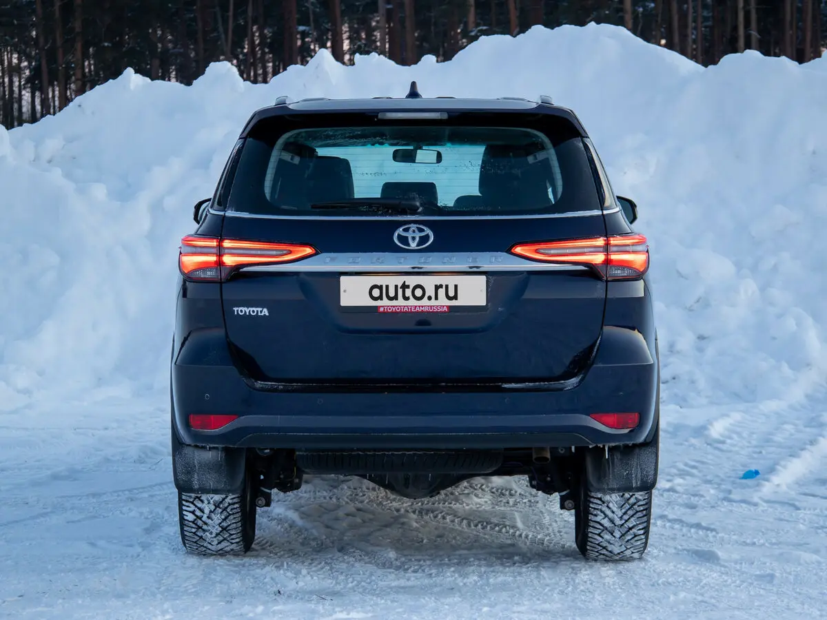 Toyota Fortuner II Рестайлинг Внедорожник 5 дв. — фото 18
