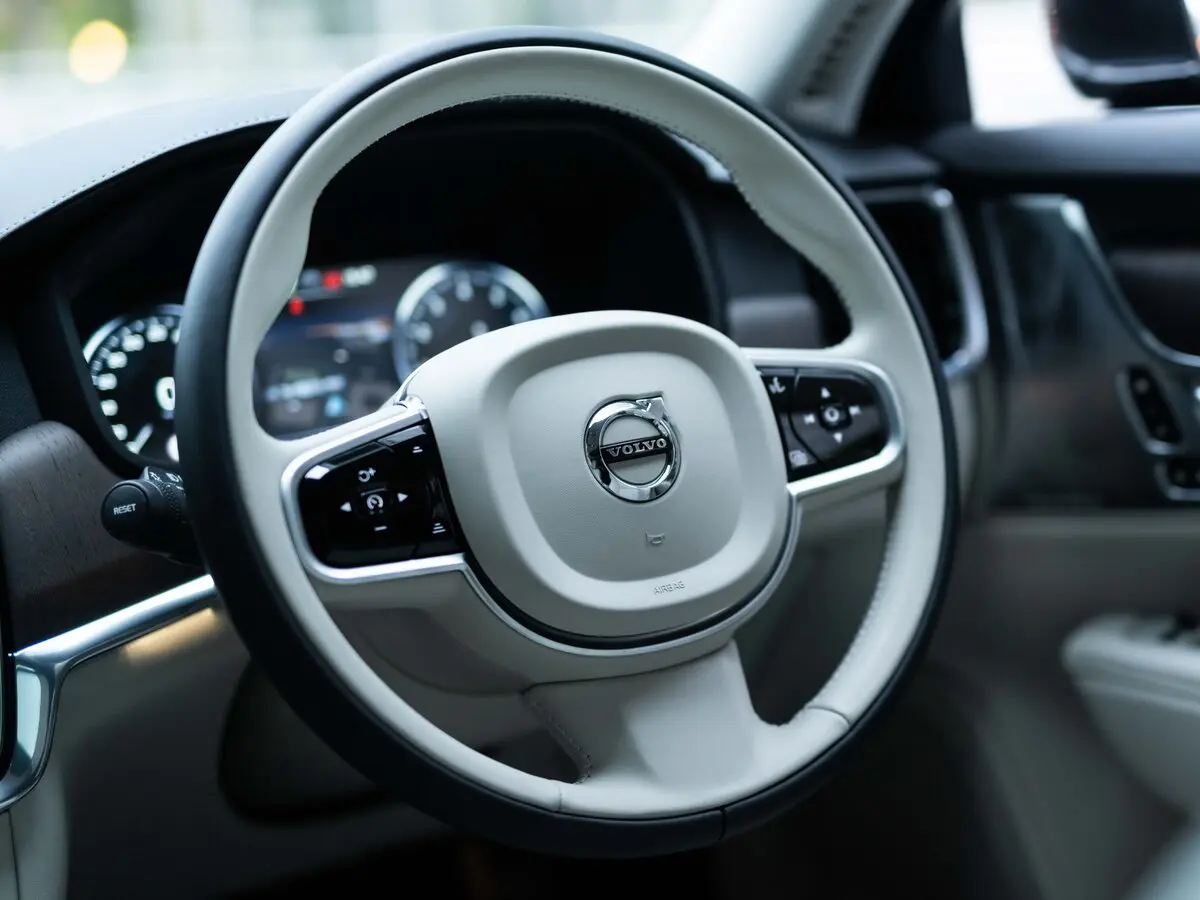 Volvo V90 II Рестайлинг Универсал 5 дв. — сүрөт 8