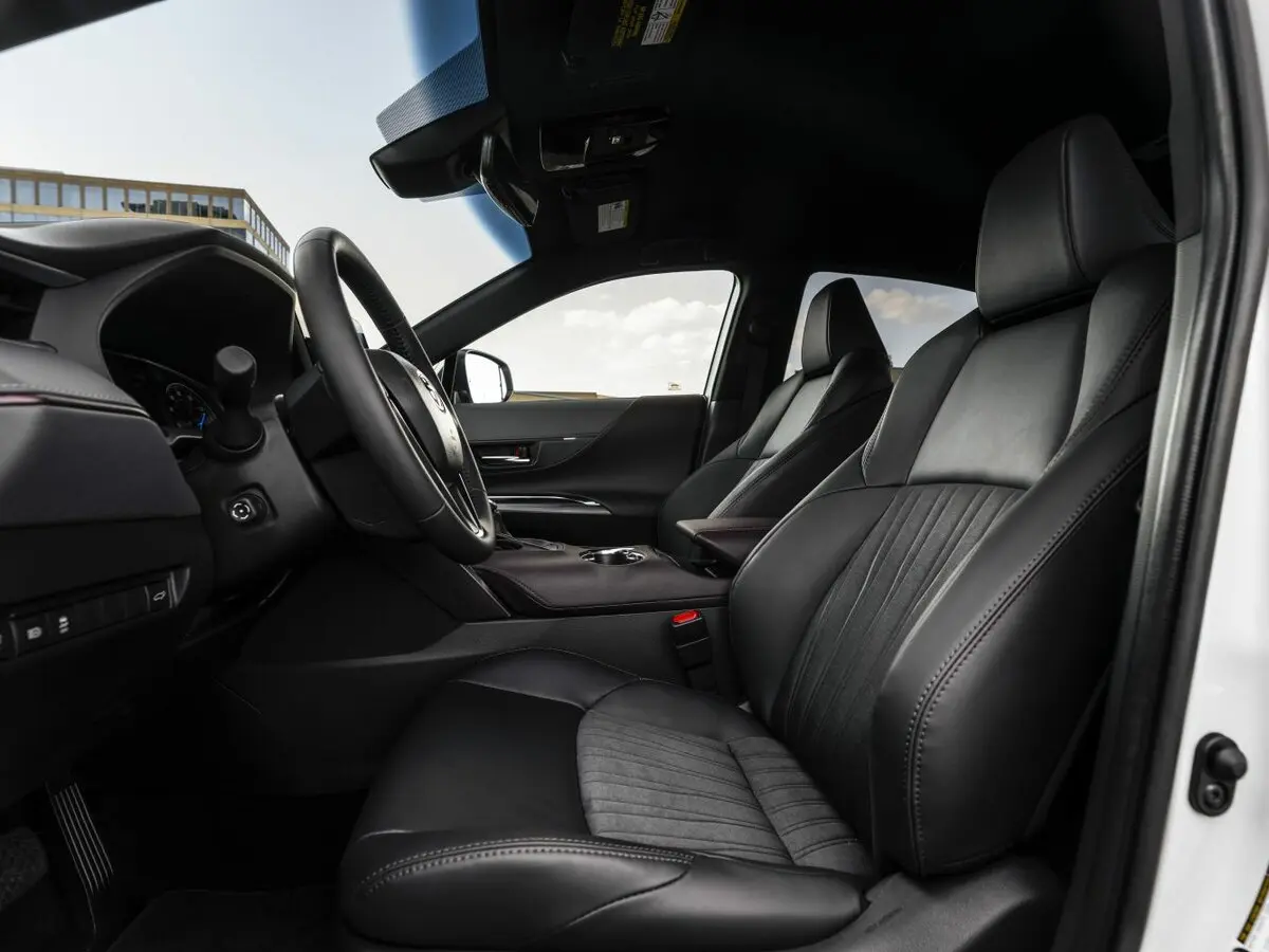Toyota Venza II Внедорожник 5 дв. — фото 8