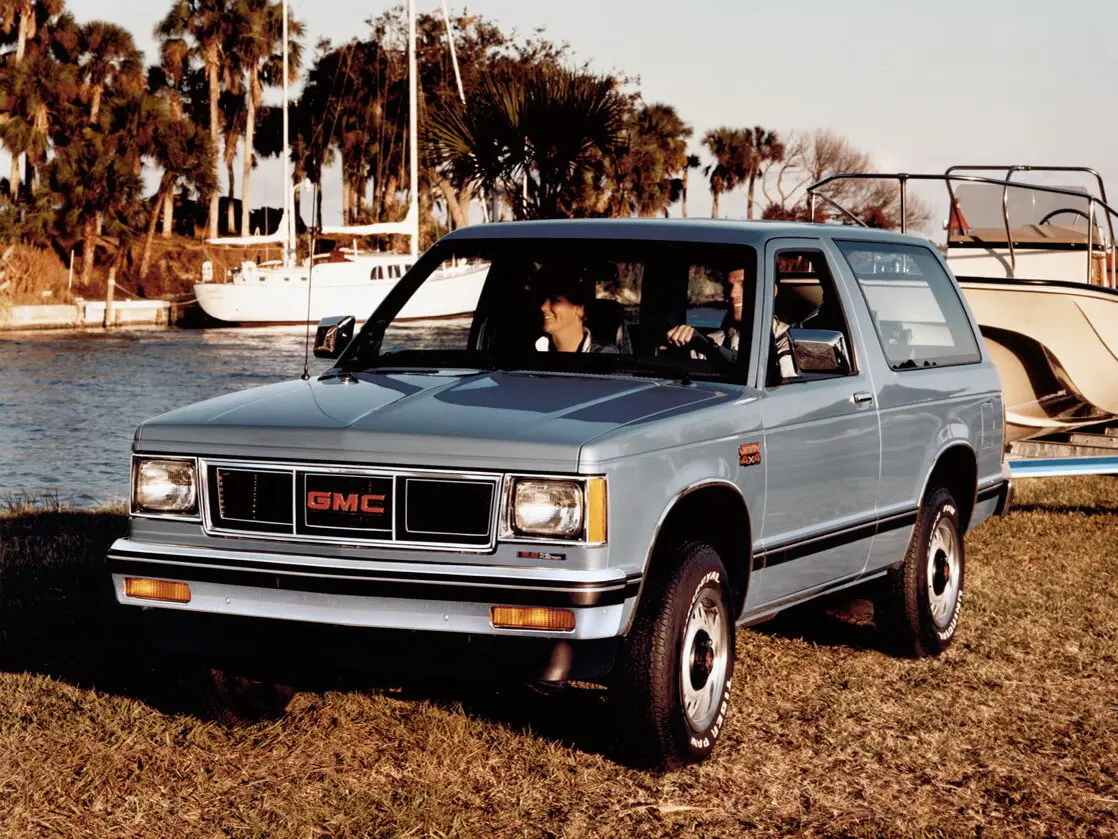 GMC Jimmy S-15 Внедорожник 3 дв.
