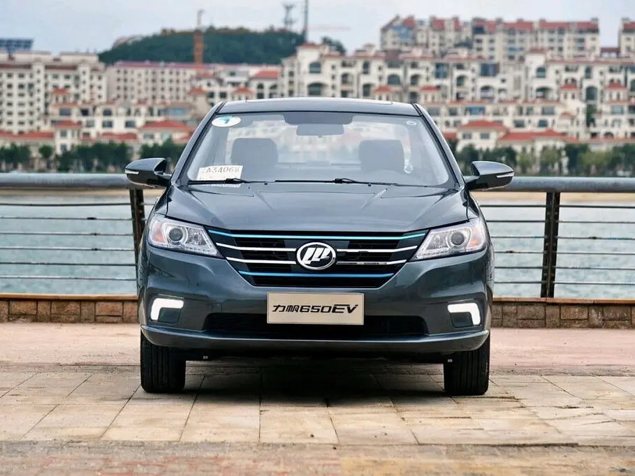 Lifan 650 EV 2018 – 2020 Седан — photo 3