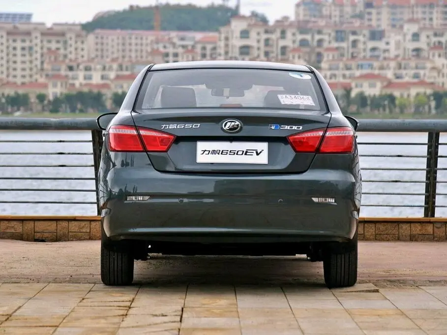 Lifan 650 EV 2018 – 2020 Седан — photo 4