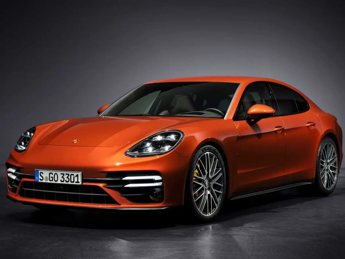 Porsche Panamera II Рестайлинг Лифтбек