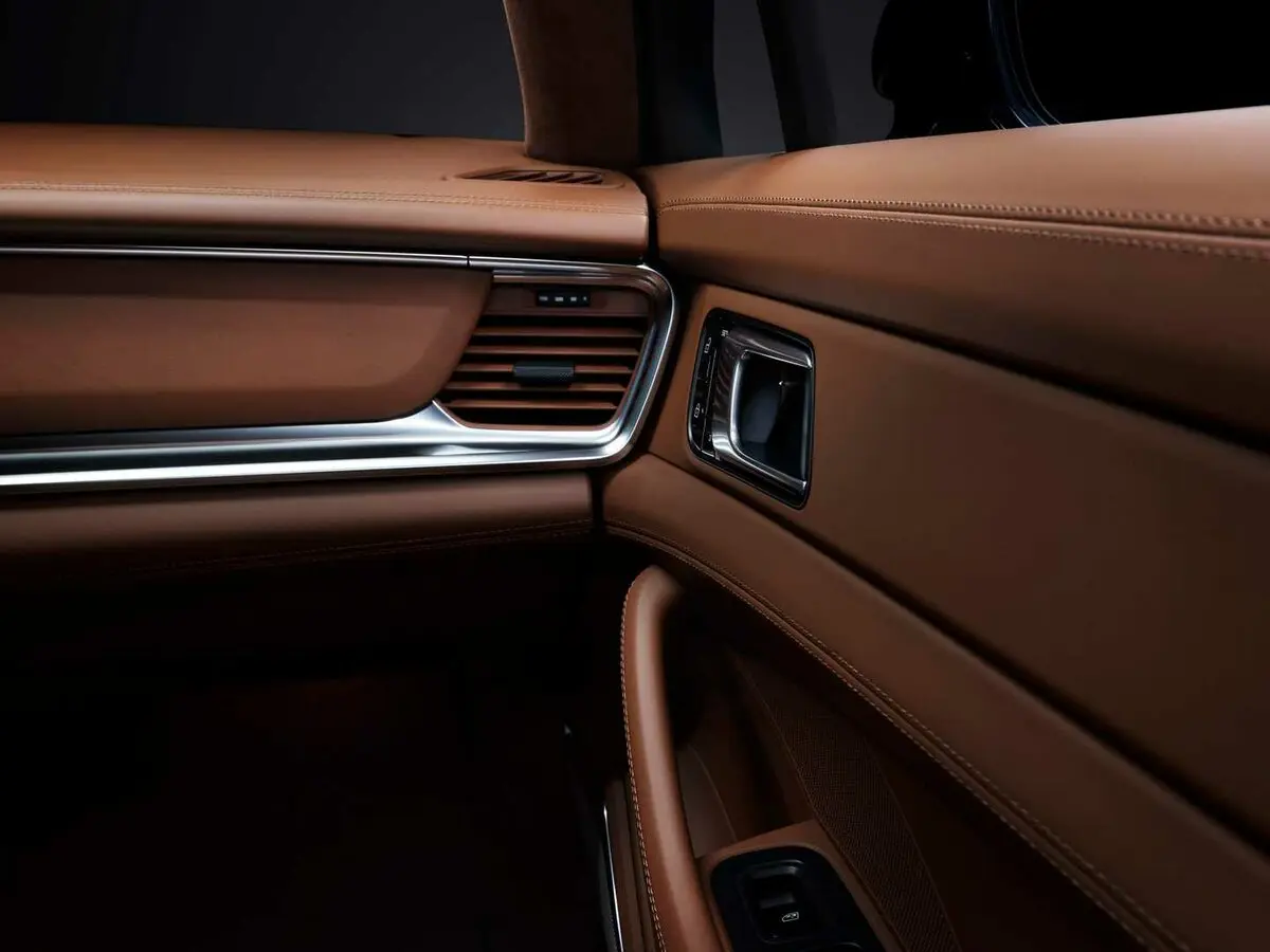 Porsche Panamera II Рестайлинг Лифтбек — сүрөт 12