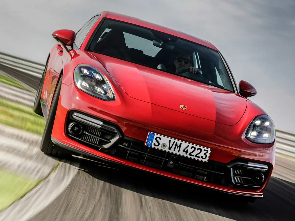 Porsche Panamera II Рестайлинг Универсал 5 дв. — сүрөт 3