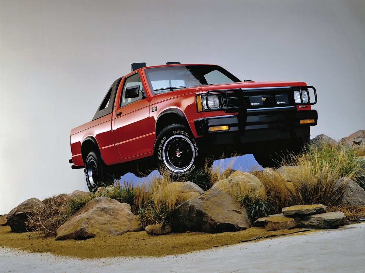 Chevrolet S-10 Pickup I Пикап Одинарная кабина