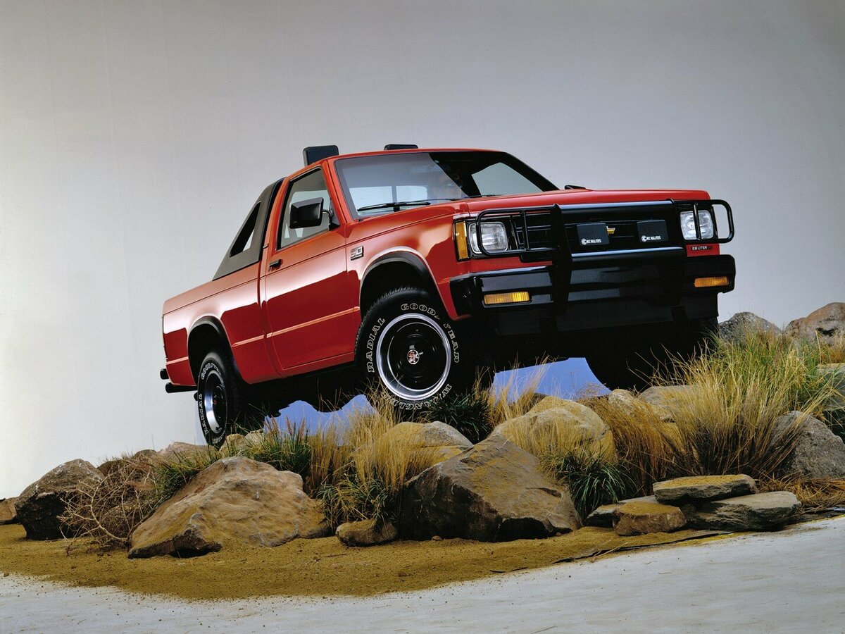 Chevrolet S-10 Pickup I Пикап Одинарная кабина — фото 2