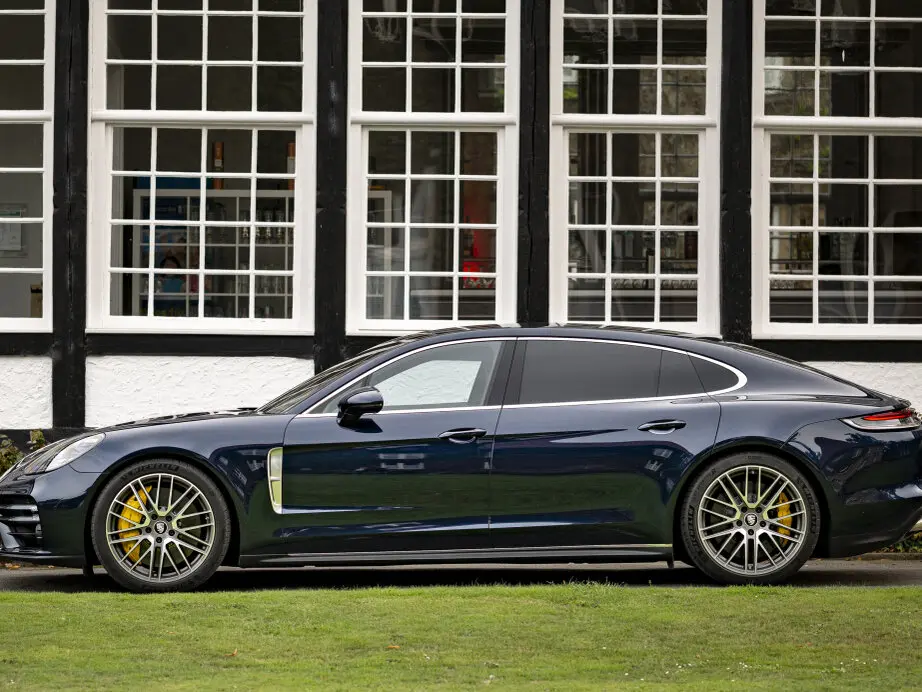 Porsche Panamera II Рестайлинг Лифтбек Executive — сүрөт 2