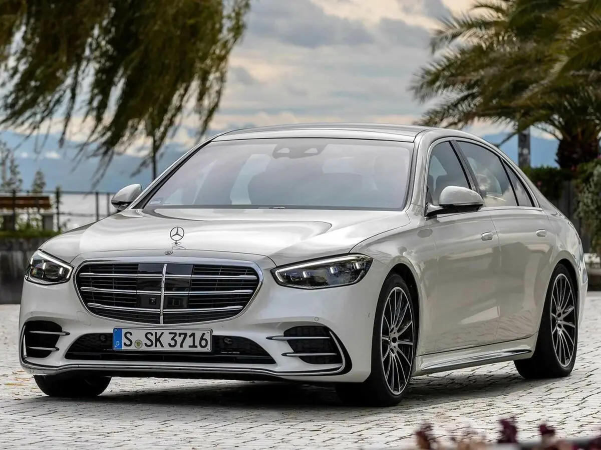 Mercedes-Benz S-Класс VII (W223) Седан
