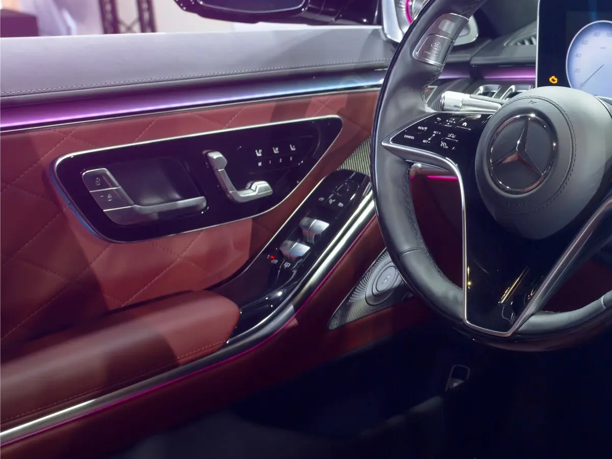 Mercedes-Benz S-Класс VII (W223) Седан — фото 31
