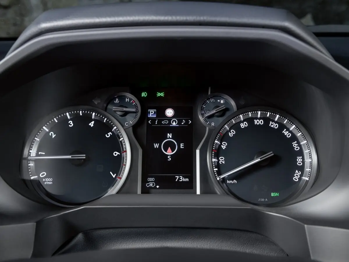 Toyota Land Cruiser Prado 150 Series Рестайлинг 3 Внедорожник 5 дв. — фото 9