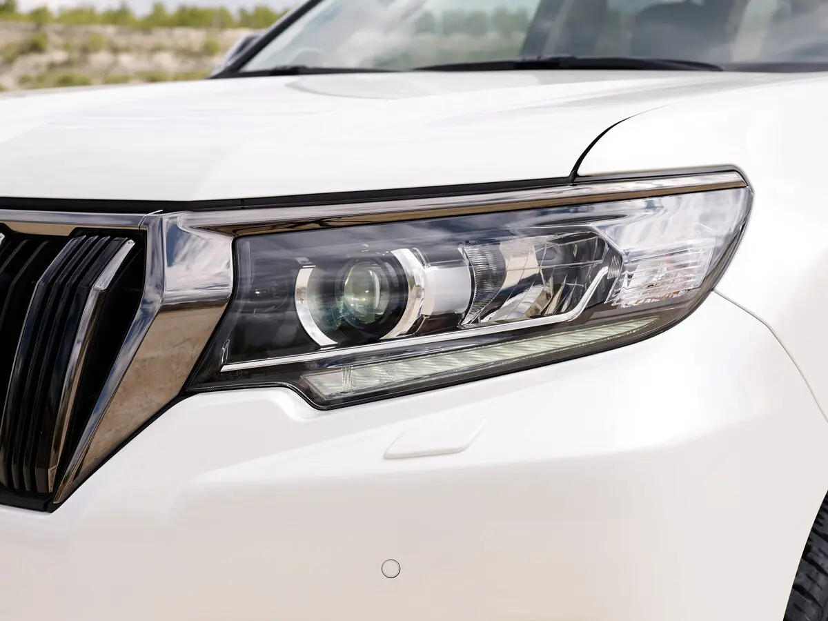 Toyota Land Cruiser Prado 150 Series Рестайлинг 3 Внедорожник 5 дв. — фото 14