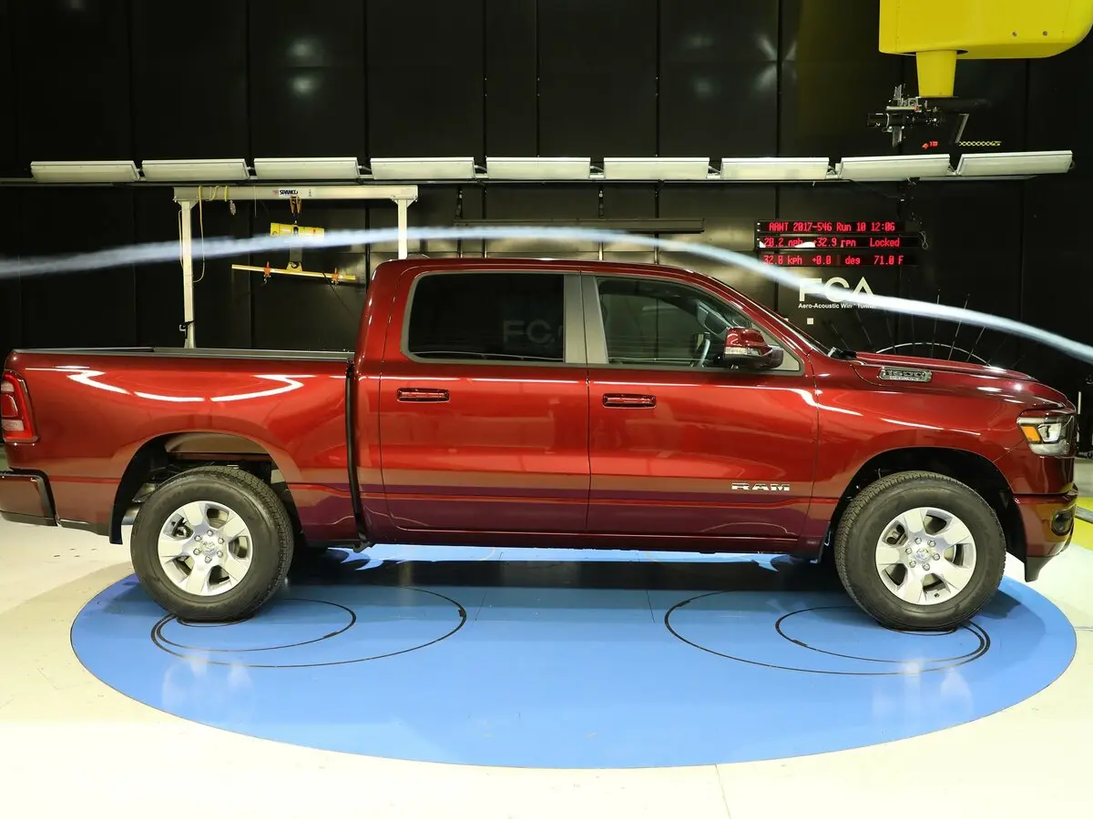 Ram 1500 V Пикап Двойная кабина Crew Cab — сүрөт 2