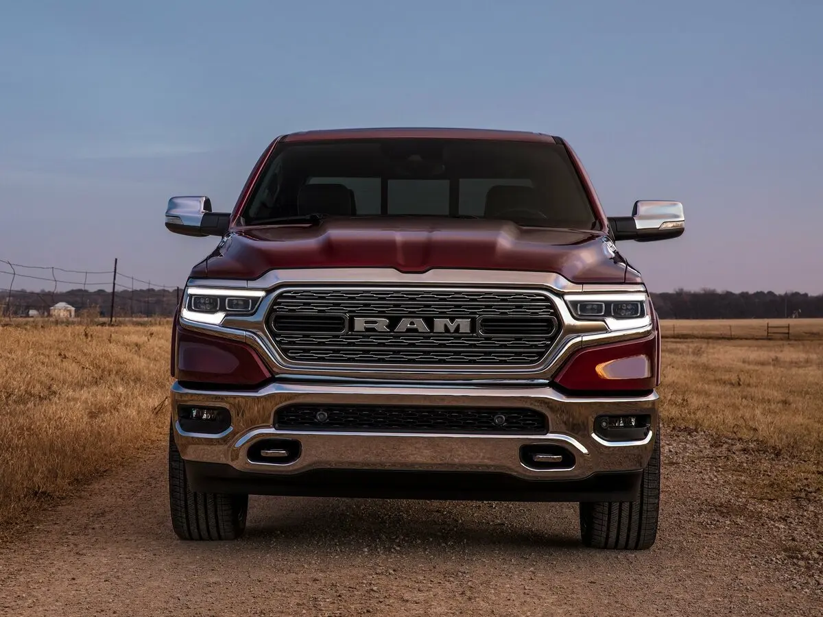 Ram 1500 V Пикап Двойная кабина Crew Cab — сүрөт 3