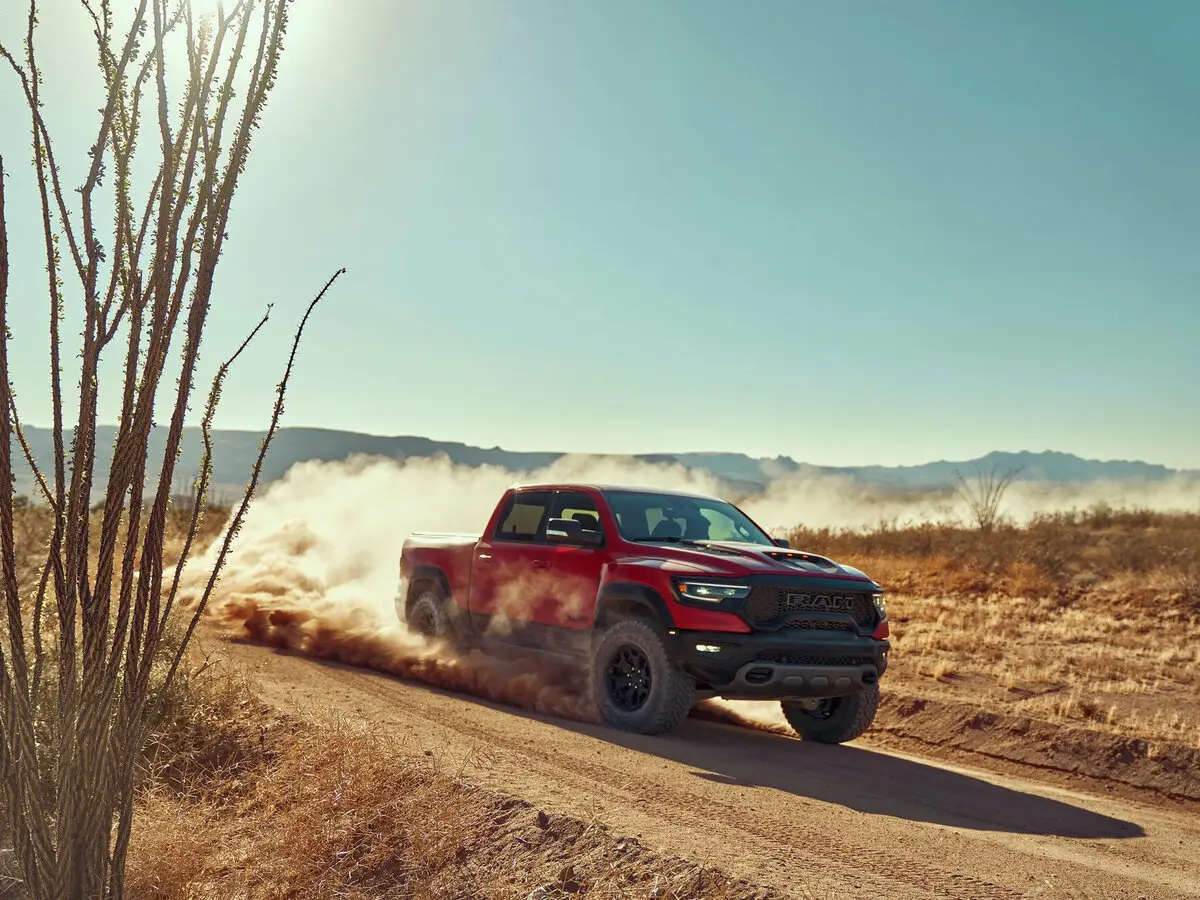 Ram 1500 V Пикап Двойная кабина Crew Cab TRX — сүрөт 4