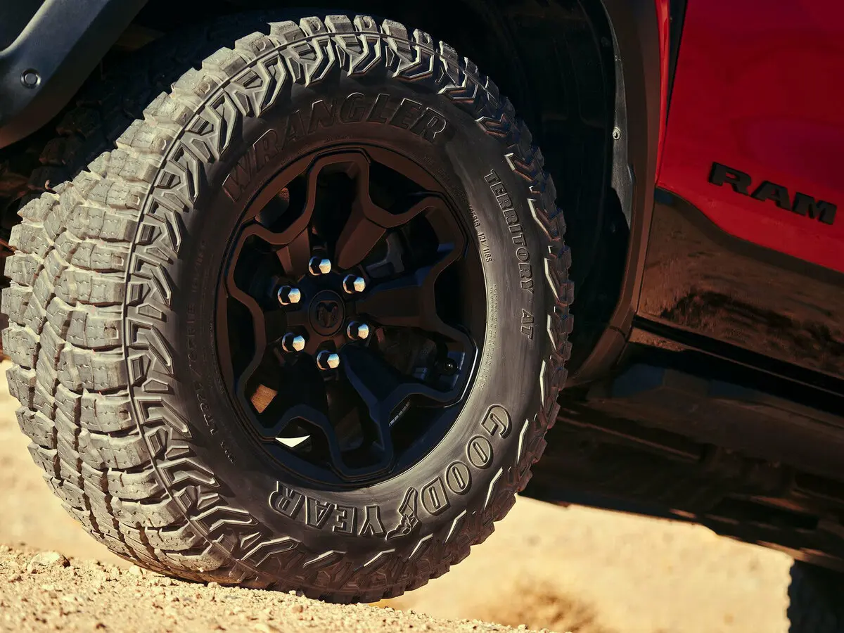 Ram 1500 V Пикап Двойная кабина Crew Cab TRX — сүрөт 12
