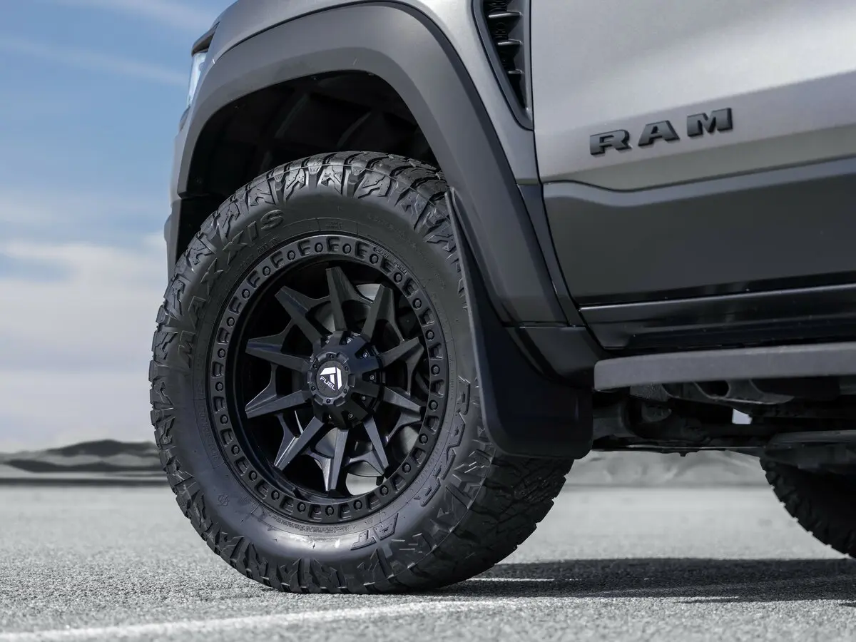 Ram 1500 V Пикап Двойная кабина Crew Cab TRX — сүрөт 32