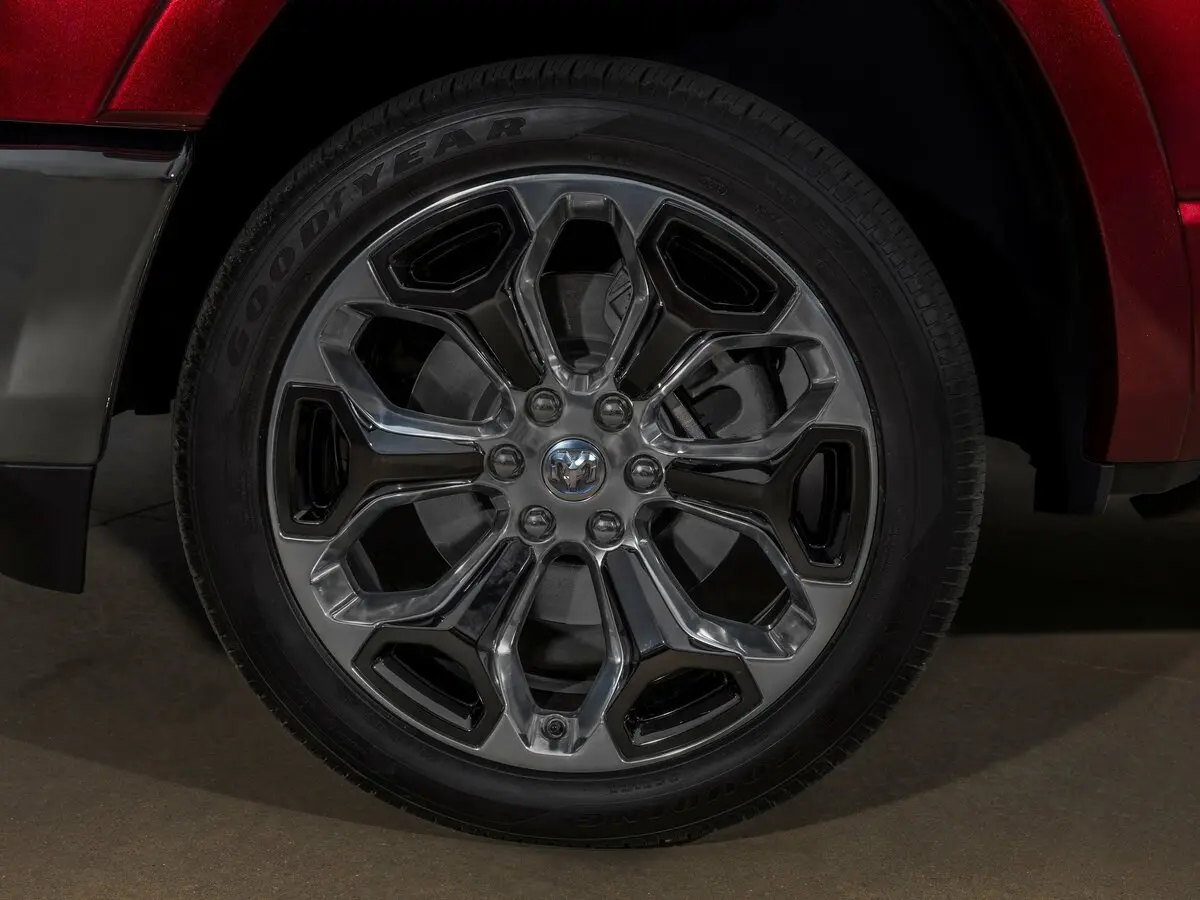 Ram 1500 V Пикап Двойная кабина Quad Cab — сүрөт 10