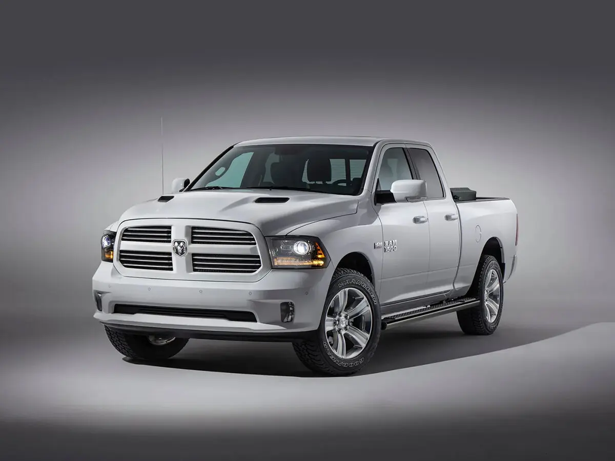 Ram 1500 IV (DS/DJ) Пикап Двойная кабина Quad Cab
