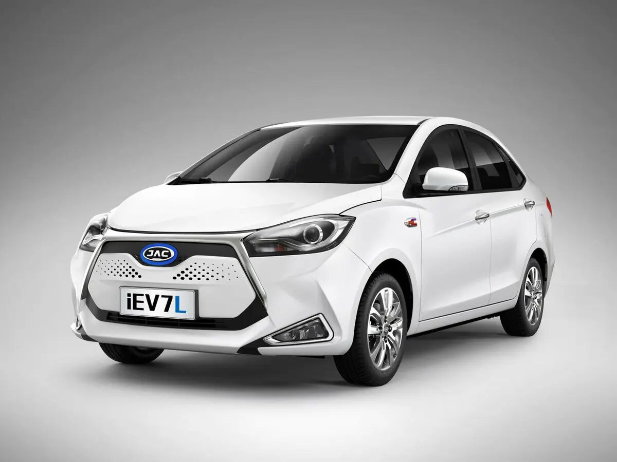JAC iEV7L I Седан — сүрөт 3