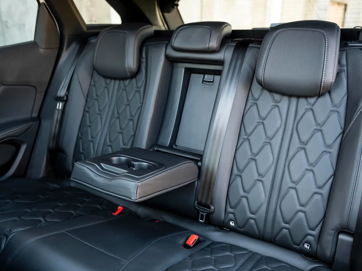 Peugeot 3008 II Рестайлинг Внедорожник 5 дв. — сүрөт 12