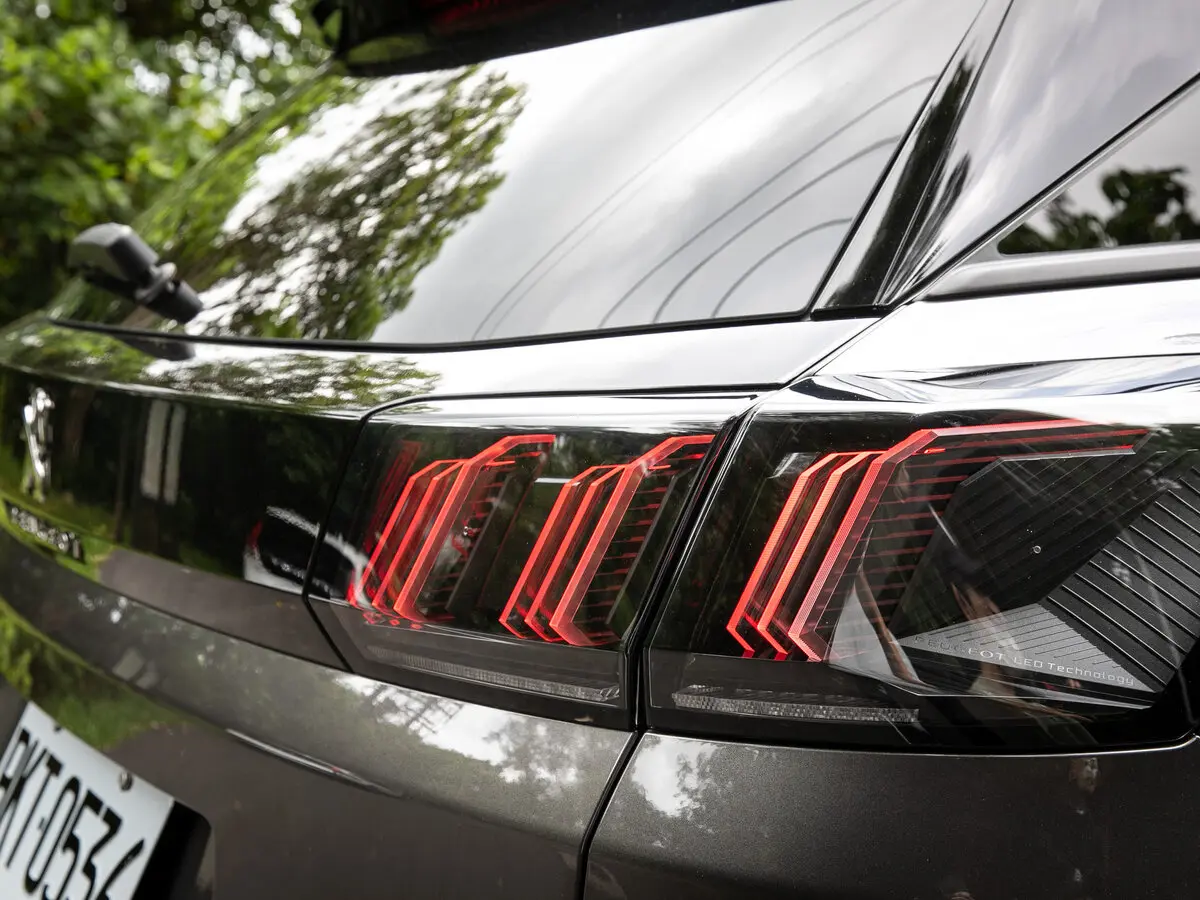 Peugeot 3008 II Рестайлинг Внедорожник 5 дв. — сүрөт 18