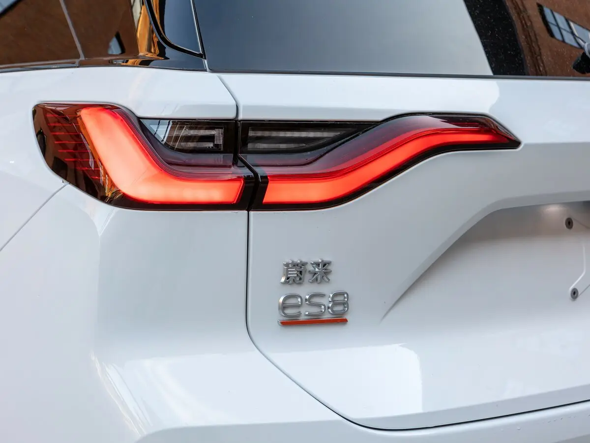 Nio ES8 I Внедорожник 5 дв. — сүрөт 31