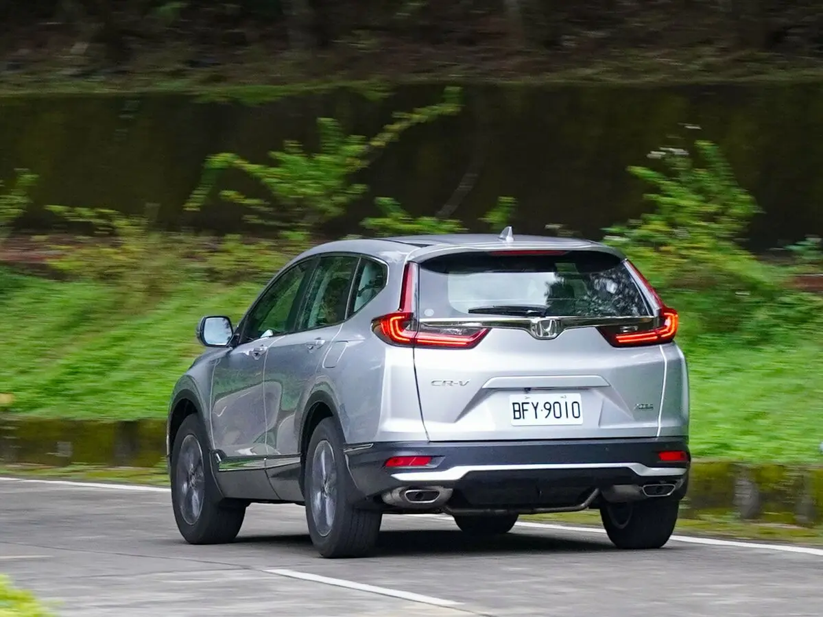 Honda CR-V V Рестайлинг Внедорожник 5 дв. — фото 4