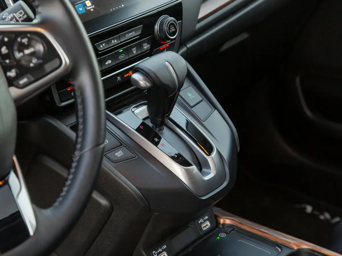 Honda CR-V V Рестайлинг Внедорожник 5 дв. — фото 34