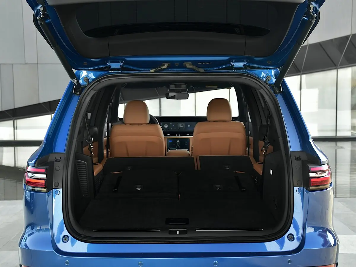 Li Auto (Lixiang) One I Внедорожник 5 дв. — 照片 14