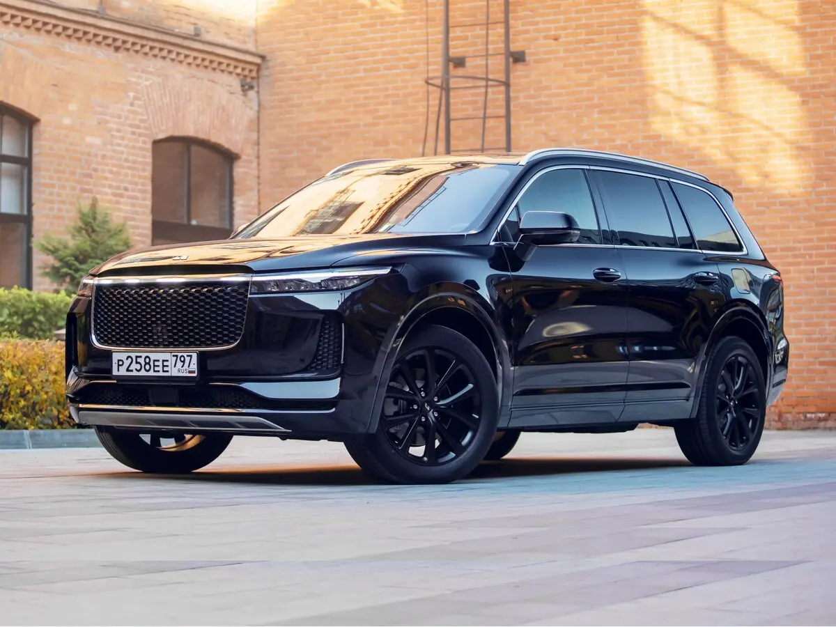 Li Auto (Lixiang) One I Внедорожник 5 дв. — 照片 21