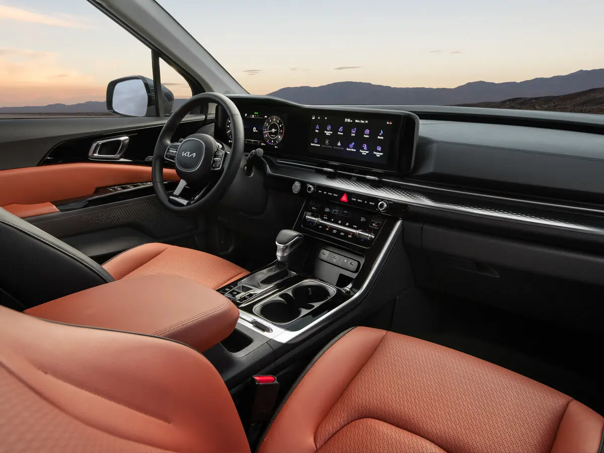 Kia Carnival IV Минивэн — фото 7