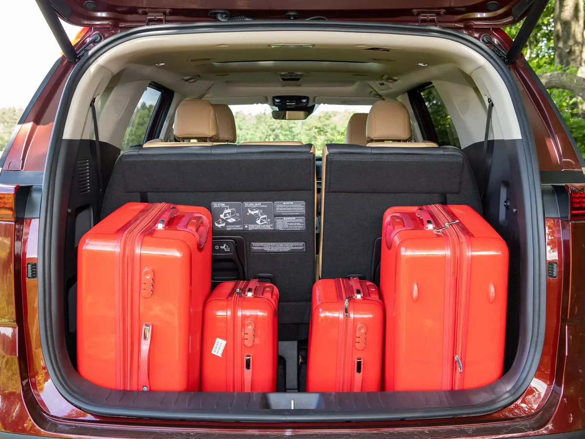 Kia Carnival IV Минивэн — фото 34