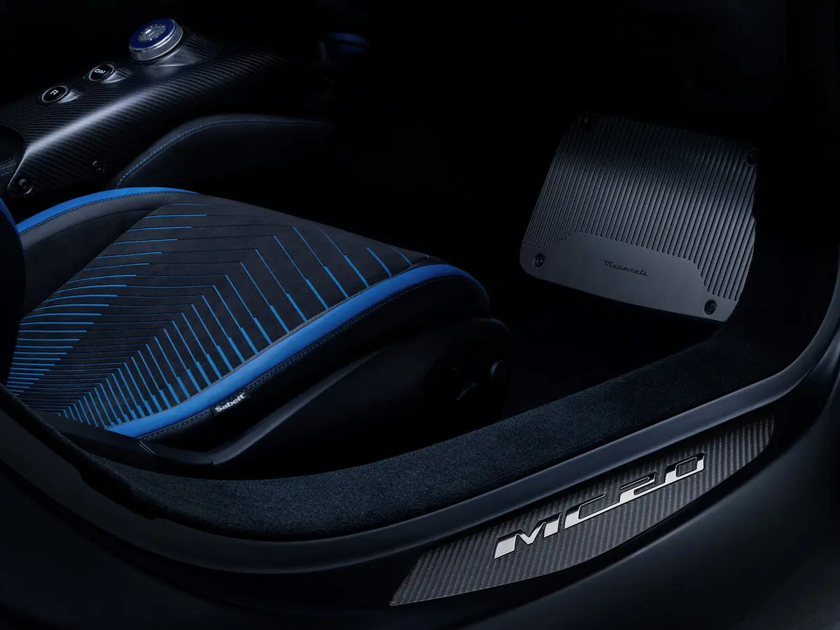 Maserati MC20 2020 – н.в. Купе — 照片 14