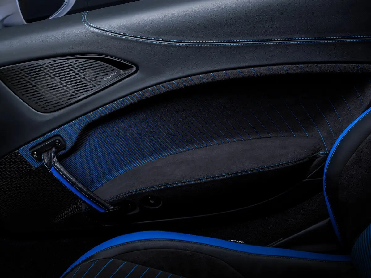 Maserati MC20 2020 – н.в. Купе — 照片 15