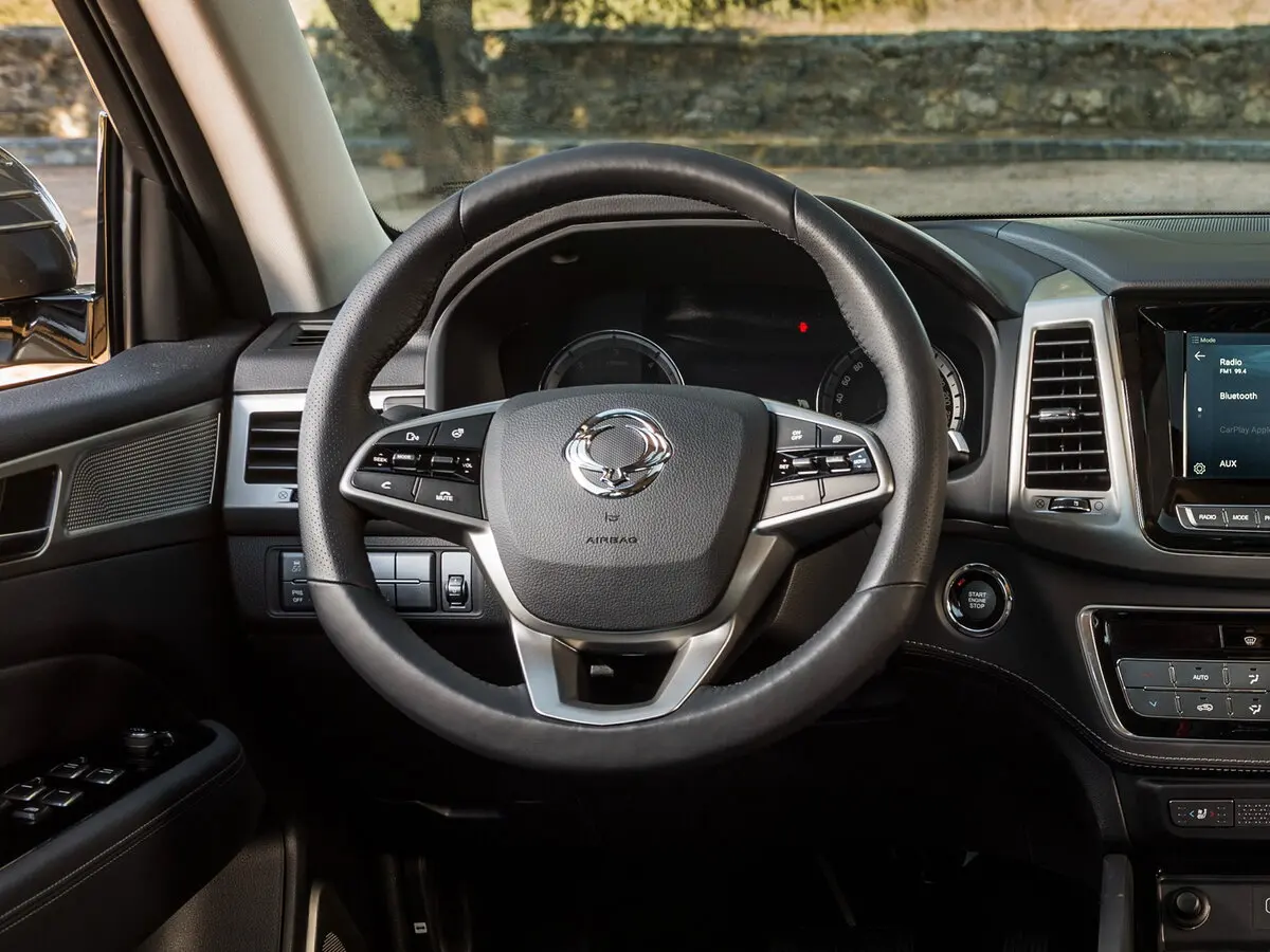 SsangYong Rexton IV Внедорожник 5 дв. — фото 10