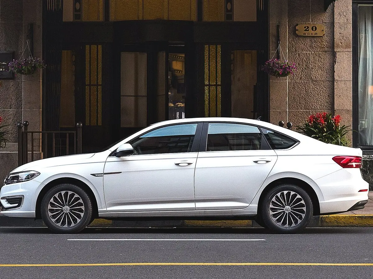 Volkswagen Lavida III Седан — сүрөт 2