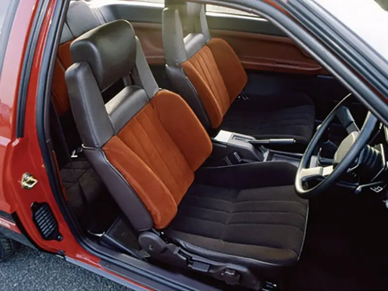 Toyota Sprinter Trueno IV (AE85/AE86) Хэтчбек 3 дв. — фото 5