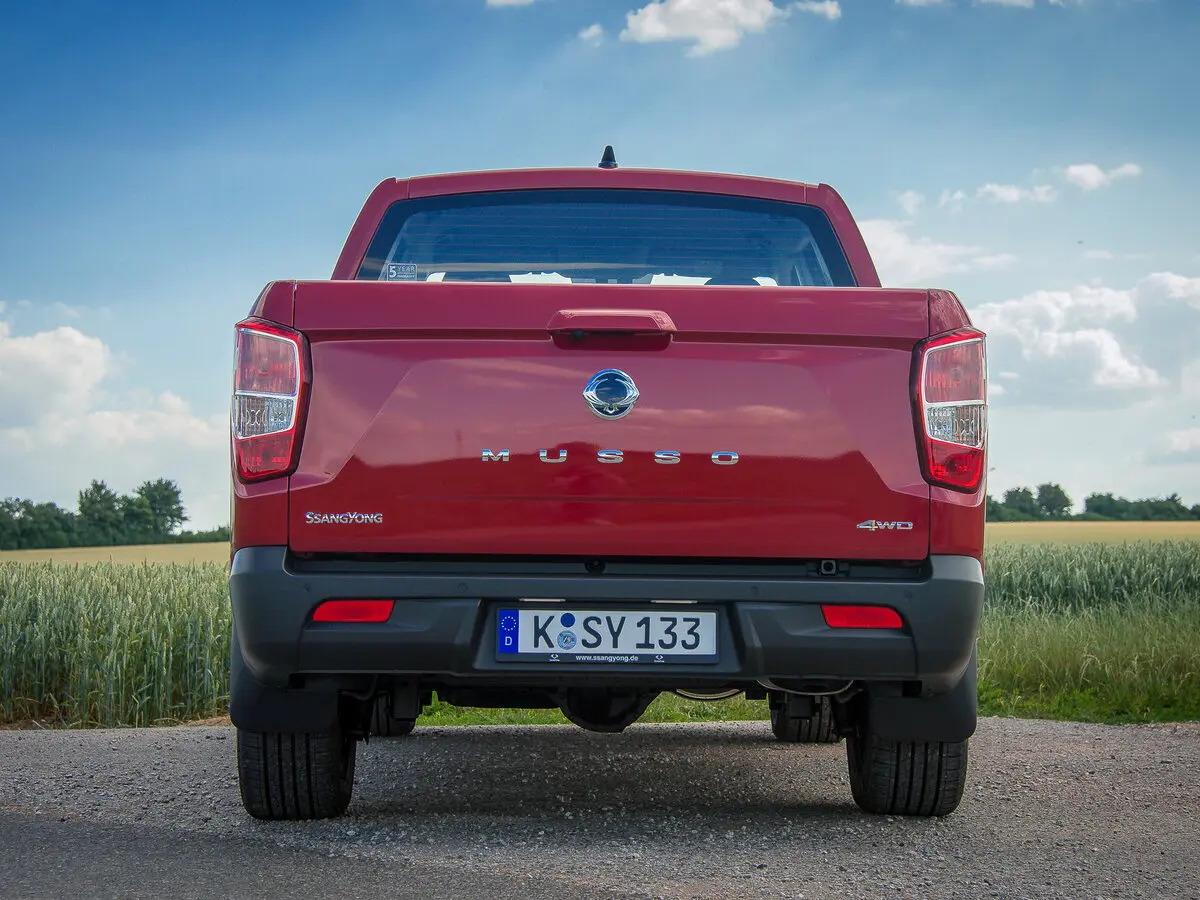SsangYong Musso II Пикап Двойная кабина — фото 4