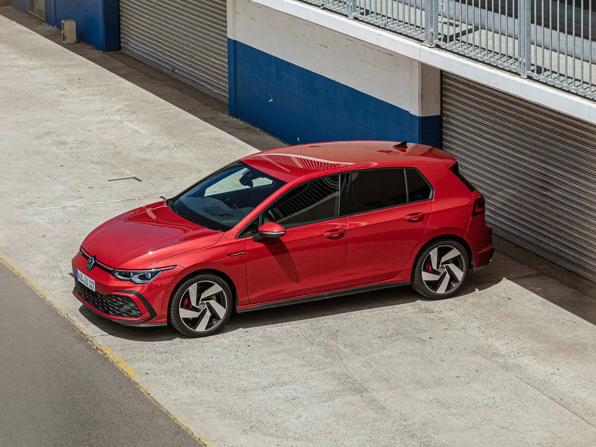 Volkswagen Golf GTI VIII Хэтчбек 5 дв. — сүрөт 2
