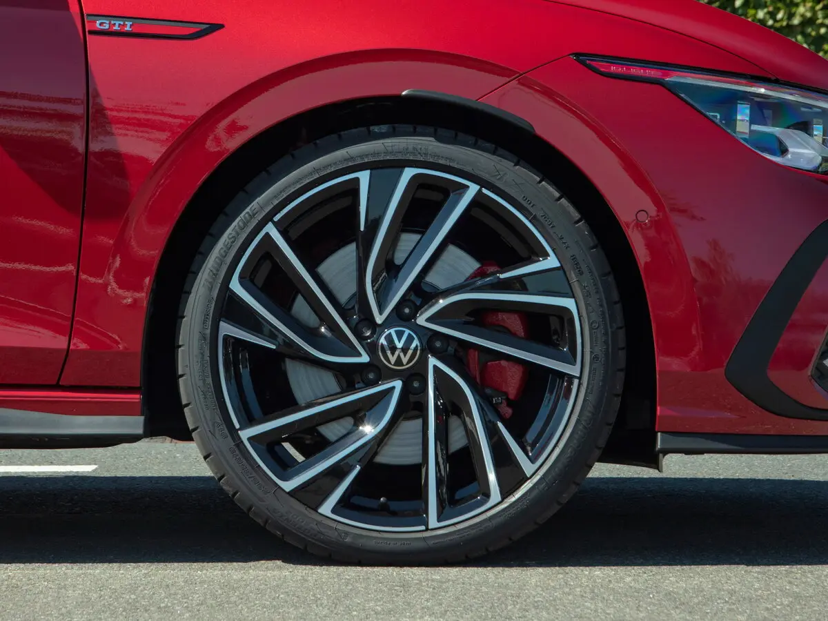 Volkswagen Golf GTI VIII Хэтчбек 5 дв. — сүрөт 16
