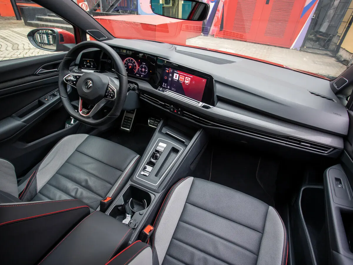 Volkswagen Golf GTI VIII Хэтчбек 5 дв. — сүрөт 20