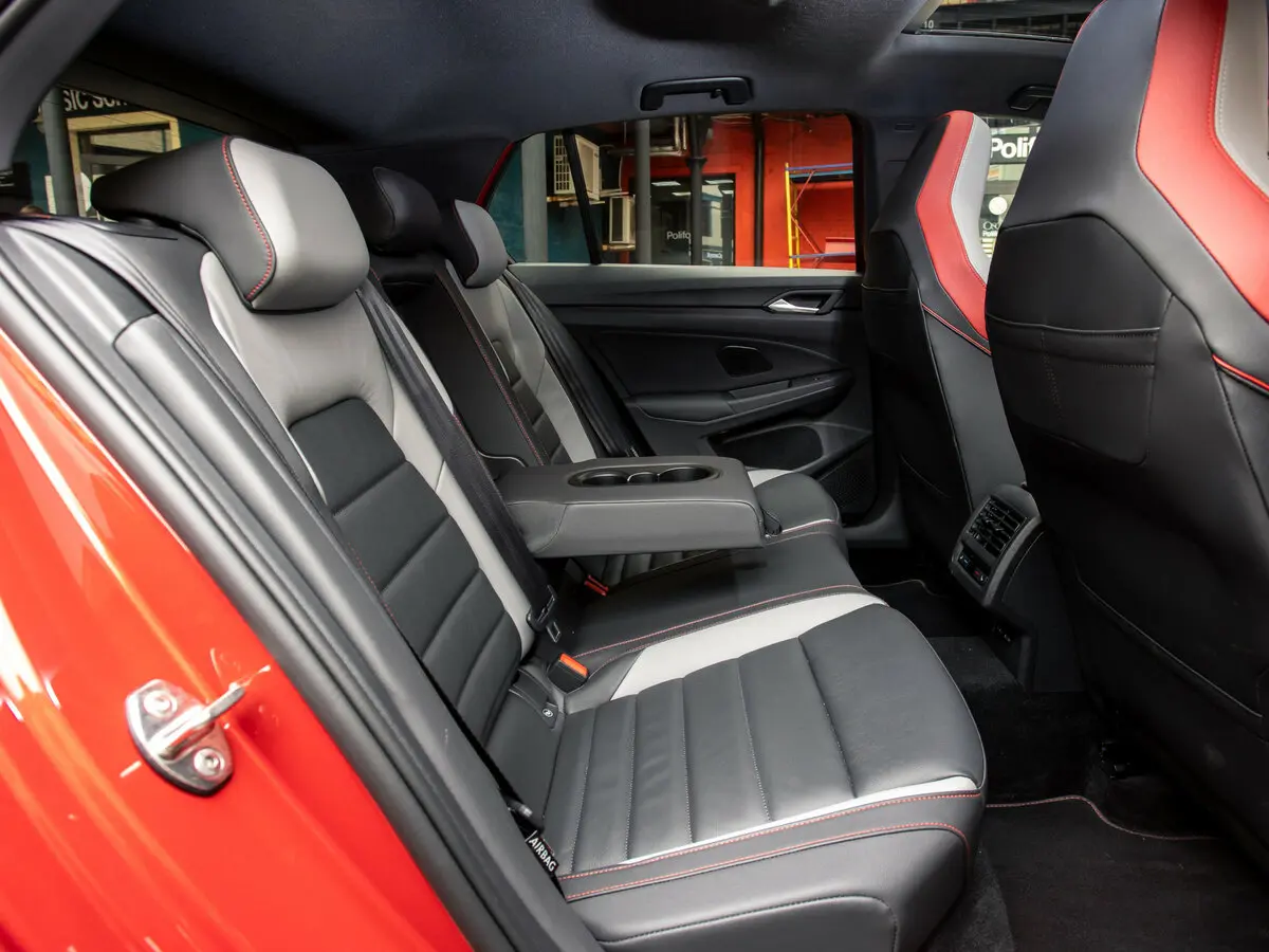 Volkswagen Golf GTI VIII Хэтчбек 5 дв. — сүрөт 25