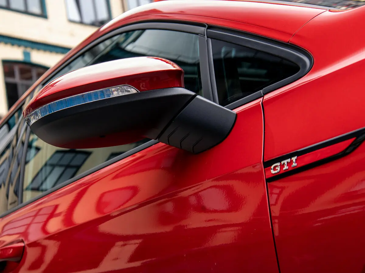 Volkswagen Golf GTI VIII Хэтчбек 5 дв. — сүрөт 28